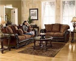 Pin On Velvet Sofa