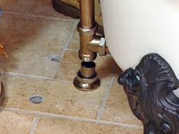 These days it's easier to do some plumbing all b yourself, thanks to the plastic pipes. How To Install Plumbing For A Claw Foot Tub How Tos Diy