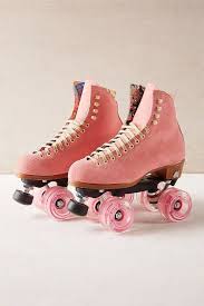 Pink Skates Every Girl Wanted Moxi Leather Roller Skates Leather Pair Of Roller Skates From The Experts At Moxi Fitted W Rollschuh Schuhe Rollerskates Rochen