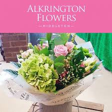 At designer flowers by lisa we turn your wedding flower dreams into reality. Alkrington Flowers Middleton M24 1lw 117 Reviews