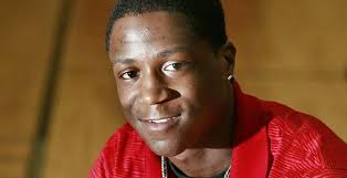 Gondre runs through the record books