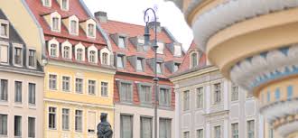 To connect with old town media. Old Town Landeshauptstadt Dresden