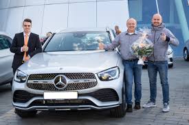 De afkorting bic staat voor 'business identifier code' (voorheen 'bank identifier code'). Zwei Mercedes Benz Gewonnen Vr Bank Heilbronn Schwabisch Hall Eg