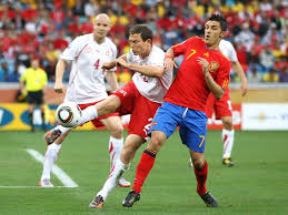 Steht auf wenn ihr schweizer seid. Spain 0 1 Switzerland Gelson Fernandes Goal Shocks La Furia Roja Goal Com