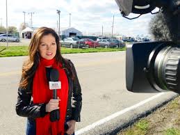 Inside edition's lisa guerrero recently chased a suspected thief into a train station after she saw him take stereo equipment from a. Lisa Guerrero