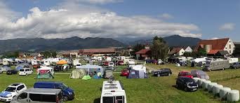 Wie der hockenheimring ist der name spielberg untrennbar mit einigen der größten legenden der rennserie. Campingplatz Gruber In Spielberg Nahe Red Bull Ring