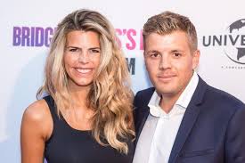 Het kindje van kim kötter en jaap reesema, de vijf maanden oude ted, heeft een virusinfectie te pakken. Kim Kotter Weer In Verwachting Van Jongetje Entertainment Telegraaf Nl