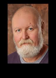 Has anybody landed at Santiago airport and then walked to the city centre?  Just wondered how easy it is to get out and onto the Camino. Thanks.