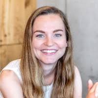 100+ Profile mit dem Suchbegriff „Imelda“