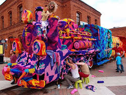 Crocheting Artist Yarn Bombs An Entire Locomotive In Poland Yarn Bombing Yarn Art Crochet Art