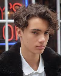 Robert Taras (robertt1008) — profil