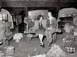 March 1939 San Antonio Texas Wives Of Vegetable Peddlers Sometimes Accompany Their Husba Shorpy Historical Photos Texas History Historical Photos