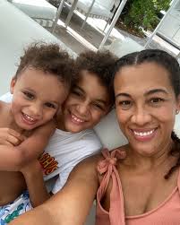 Ebony Britton (@ebbie212) • Instagram photos and videos