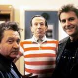 Kottan ermittelt is an austrian television series that was aired by austrian television orf between 1976 and 1984. Kottan Ermittelt Fernsehserien De