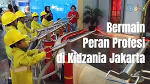 Kidzania Jakarta Tempat Berlibur Dan Bermain Peran Profesi Youtube