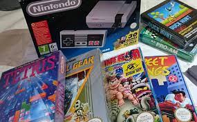 Nintendo classic mini nes es una versión en miniatura de la consola clásica de la compañía que llegará a las tiendas el 11 de noviembre a un precio correspondiente a su tamaño: 10 Juegos De Nes Imprescindibles Que Anadir A Nintendo Classic Mini Nes Legado Del Pixel