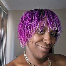 Thank you for the add. I'm Tessa aka Aura Mation from Raleigh, NC. One year  in this beautiful journey. Say hi if you are 50+ like me. 👋🏾