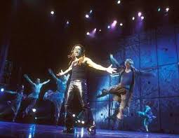 Notre dame de paris , the international musical spectacular that has captivated over 13 million people in 23 countries, makes its new york debut at written by luc plamondon, composed by richard cocciante and directed by gilles maheu, notre dame de paris captures the passion and. Notre Dame De Paris Spectacle Programme Tv Replay