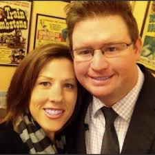 Leslie M Pullen (@LeslieMPullen)