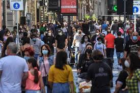 Apr 27, 2021 · nelle regioni zona gialla è consentito spostarsi tra i comuni all'interno della propria regione o provincia autonoma. Zona Gialla Arancione E Rossa Regole E Spostamenti Dal 3 Maggio