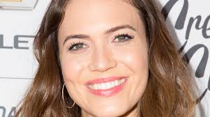 Mandy moore played mary portman in seasons six and seven of grey's anatomy. Mandy Moore S Skin Care Routine Mixes Luxury With Drugstore Allure