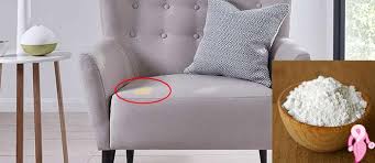 Dökülen kahvenin hemen çıkması için ilk 5 dakikada müdahale şarttır. Yag Lekesi Cikarmanin Puf Noktalari Kadinlar Kulubu