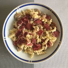 Tortis A La Bresaola Et Aux Champignons Sauce Au Philadelphia Recette Italienne Recettes De Cuisine Alimentation