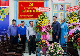 Chào mừng bạn đến với cổng thông tin điện tử tỉnh bình phước. TrÆ°á»ng Ä'áº¡i Há»c Binh DÆ°Æ¡ng ThÄƒm Va Chuc Má»«ng CÆ¡ Quan Bao Chi TrÆ°á»ng Ä'áº¡i Há»c Binh DÆ°Æ¡ng Giao Dá»¥c Má»Ÿ Xet Tuyá»ƒn Ä'áº¡i Há»c