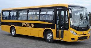 Resultado de imagem para alunos de Buerarema em onibus escolar