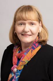 BLOOMSCOOP AUGUST 18, 2022