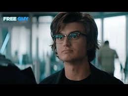 Looking for Keys' glasses from Free Guy please, my recent pair of glasses  just broke and I really like these : r/findfashion