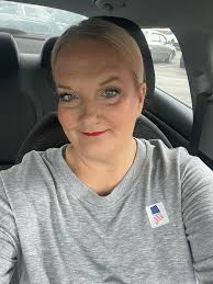 Senior photo challenge day 3! 10 days,...