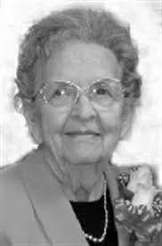 Maxine Sutherland's Instagram, Twitter & Facebook