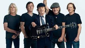 Just about every angus young guitar is iconic for one reason or another. Angus Young On Grief Guitar And Getting Ac Dc Back Together For A 17th Album Music Reads Double J