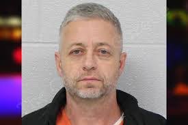 Barry Crenshaw's Instagram, Twitter & Facebook