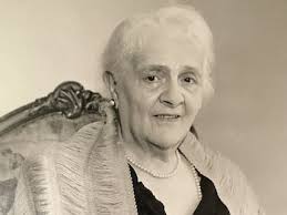 In Eutin liegen jetzt drei Stolpersteine