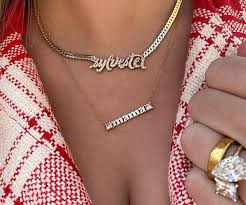 Emily ratajkowski has welcomed her first child sylvester apollo bear into the world. Emily Ratajkowski Commemorates Birth Of Baby Boy With Two Gold Necklaces The Jeweler Blog