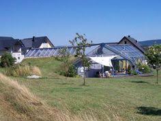 So wird eine behagliche wohnatmosphäre bei einem niedrigen energiebedarf mit einem bio solar haus kombiniert. 15 Bio Solar Haus Ideen Solarhaus Bungalows Haus