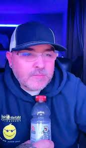 I'm really hurt and I'm going through alot I can't bear the pains anymore  and I'm really scared of everything 😭😭💔💔