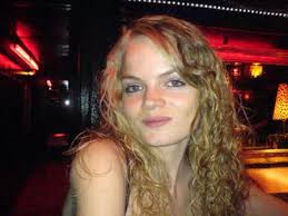 Olivia LEROY, 37 ans (SOTTEVILLE LES ROUEN, MONT SAINT AIGNAN)