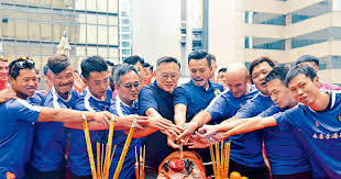 如果你的宽带（例如教育网的）支持 ipv6，那么就可以直接访问那些有 ipv6 地址的被墙网站；否则，你也可以利用一些第三方工具（例如 gogoclient）访问那些网站。 æ¸¯è¶…è½å¯¦ä¸‰å¾ªç'°è¿Žé–‹å­£ æ˜Ÿå³¶æ—¥å ±
