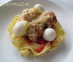 Y cocinar para mi familia y amigos sigue siendo mi gran pasión. Cocina Para Peques Huevos De Codorniz En Nido De Pasta Paperblog