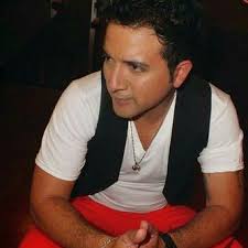 Christopher Escobedo (@ChrisParodiando)