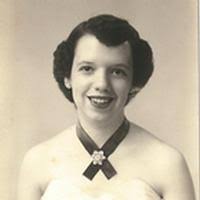 Dee Bruner's Instagram, Twitter & Facebook