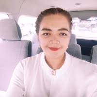 Maria Crisanta's Instagram, Twitter & Facebook