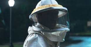New Wandavision Trailer Could Reveal Identity Of Mysterious Beekeeper