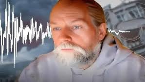 كونوا على جهوزية”… هكذا حذّر هوغربيتس قبل الهزة التي ضـ. ربت بيروت لم تكد  تمضي ساعات قليلة على تحذير خبير الزلازل الهولندي فرانك هوغربيتس من أنّ حركة  غير طبيعية مركزها البحر الأيوني