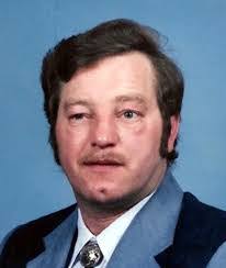 Lynne Baumann's Instagram, Twitter & Facebook