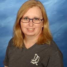 Lori Vaught's Instagram, Twitter & Facebook