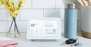 Kein wunder also, daß nesthäkchen kevin in der allgemeinen hektik jedem im weg ist. Kevin Allein Zu Haus Google Arbeitet Fur Neues Smart Home Video Mit Macaulay Culkin Zusammen Androidblog Ch